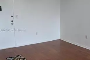 9682 Fontainebleau Blvd, Miami, FL 33172 - Photo 2