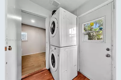 13180 SW 8th St, Davie, FL 33325 - Photo 24