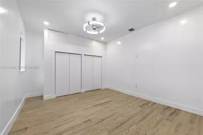 424 NW 53rd St, Miami, FL 33127 - Photo 20