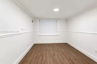 9350 Fontainebleau Blvd, Miami, FL 33172 - Photo 8