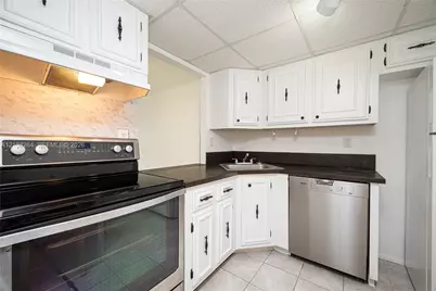 2101 Atlantic Shores Blvd #314, Hallandale Beach, FL 33009 - Photo 8