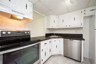 2101 Atlantic Shores Blvd, Hallandale Beach, FL 33009 - Photo 8