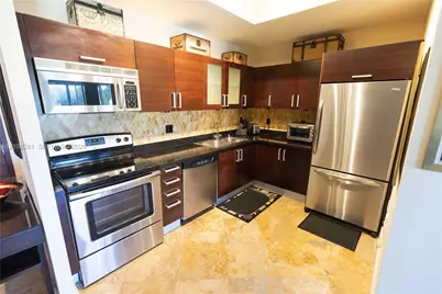3250 Grand Ave #404, Miami, FL 33133 - Photo 1