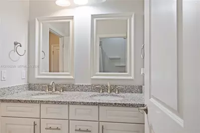 945 Banyan Drive, Hollywood, FL 33021 - Photo 18