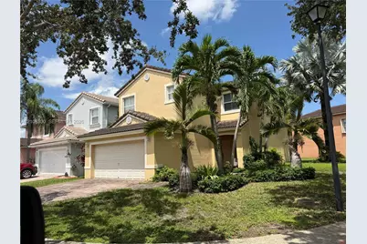 1481 SE 18th Ter, Homestead, FL 33035 - Photo 2