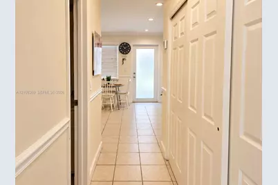 524 Washington Ave #203, Miami Beach, FL 33139 - Photo 12