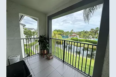 4540 NW 107th Ave #304-11, Doral, FL 33178 - Photo 2