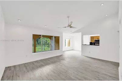 2300 NW 33rd St #911, Oakland Park, FL 33309 - Photo 16