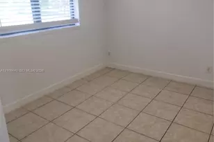 4018 NW 87th Ave, Sunrise, FL 33351 - Photo 8