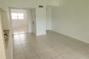 4018 NW 87th Ave, Sunrise, FL 33351 - Photo 2