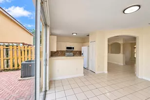 894 SW 149th Ct, Miami, FL 33194 - Photo 12