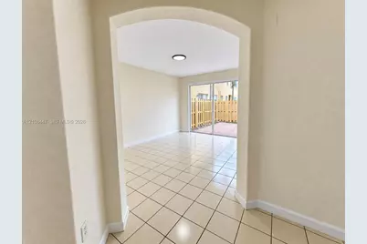 894 SW 149th Ct, Miami, FL 33194 - Photo 8