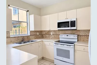 894 SW 149th Ct, Miami, FL 33194 - Photo 16