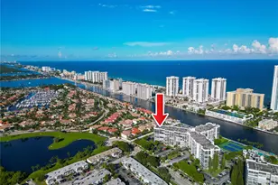 1000 Parkview Dr, Hallandale Beach, FL 33009 - Photo 40