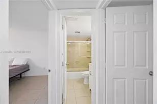 1501 NE 191st St, Miami, FL 33179 - Photo 16