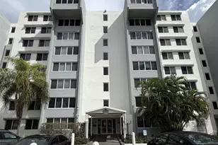 9143 SW 77th Ave, Miami, FL 33156 - Photo 1