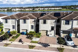 10217 SW 231st Ln, Miami, FL 33190 - Photo 2