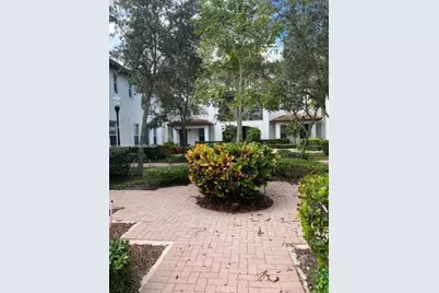 11835 SW 27th St #801, Miramar, FL 33025 - Photo 4