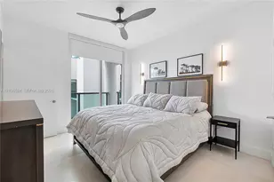 6000 Collins Ave, Miami Beach, FL 33140 - Photo 6