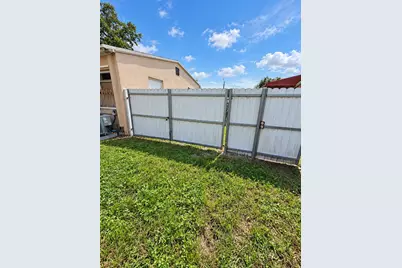 2755 NW 164th Ter, Miami Gardens, FL 33054 - Photo 30
