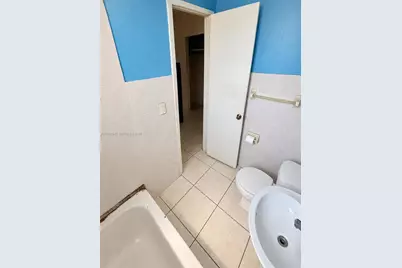 2755 NW 164th Ter, Miami Gardens, FL 33054 - Photo 16