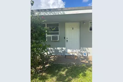 704 SE 21st St #2, Fort Lauderdale, FL 33316 - Photo 1