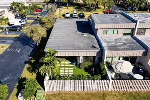 10478 SW 75th Ln, Miami, FL 33173 - Photo 38