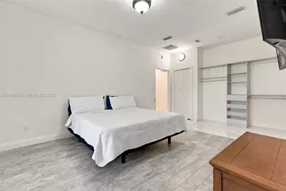 2363 NE 20 Th Ave, Other City - In The State Of Florida, FL 34120 - Photo 30