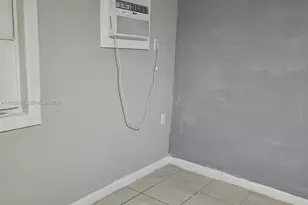 10430 NW 35th Pl, Miami, FL 33147 - Photo 6