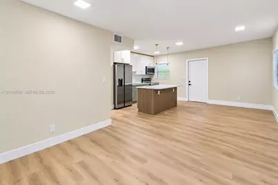 948 NW 14th Ct, Fort Lauderdale, FL 33311 - Photo 6