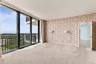720 NE 69th St, Miami, FL 33138 - Photo 14
