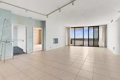 720 NE 69th St #21S, Miami, FL 33138 - Photo 12