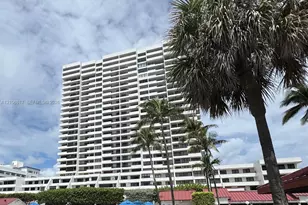 2555 Collins Ave, Miami Beach, FL 33140 - Photo 14