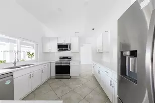 3401 SW 141st Ave, Miramar, FL 33027 - Photo 14