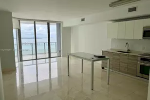 1300 Brickell Bay Dr, Miami, FL 33131 - Photo 2
