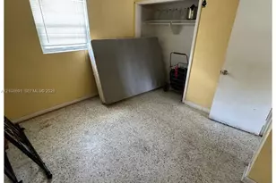 17210 NW 47th Ave, Miami Gardens, FL 33055 - Photo 8