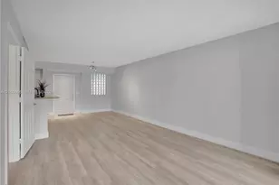 9650 NW 2nd St, Pembroke Pines, FL 33024 - Photo 16