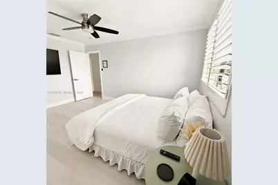 2445 SE 8th St, Pompano Beach, FL 33062 - Photo 46