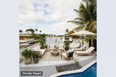2445 SE 8th St, Pompano Beach, FL 33062 - Photo 2