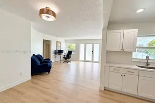 6561 SW 32nd St, Miami, FL 33155 - Photo 2