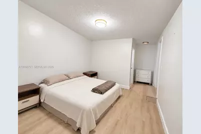 6561 SW 32nd St, Miami, FL 33155 - Photo 8