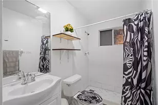 1207 NE 1st Ave, Homestead, FL 33030 - Photo 22
