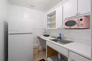 1207 NE 1st Ave, Homestead, FL 33030 - Photo 24