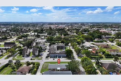 1207 NE 1st Ave, Homestead, FL 33030 - Photo 12