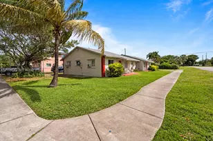 1207 NE 1st Ave, Homestead, FL 33030 - Photo 6