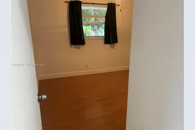 4240 SW 74th Ave, Davie, FL 33314 - Photo 6