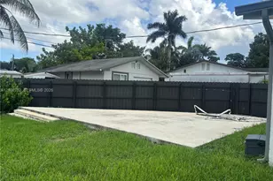 4240 SW 74th Ave, Davie, FL 33314 - Photo 14