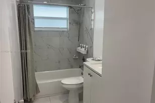 4240 SW 74th Ave, Davie, FL 33314 - Photo 10
