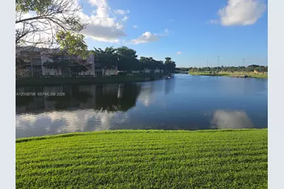 7980 N Nob Hill Rd #204, Tamarac, FL 33321 - Photo 2