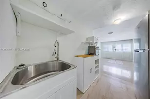 1320 NE 27th Ave, Pompano Beach, FL 33062 - Photo 4